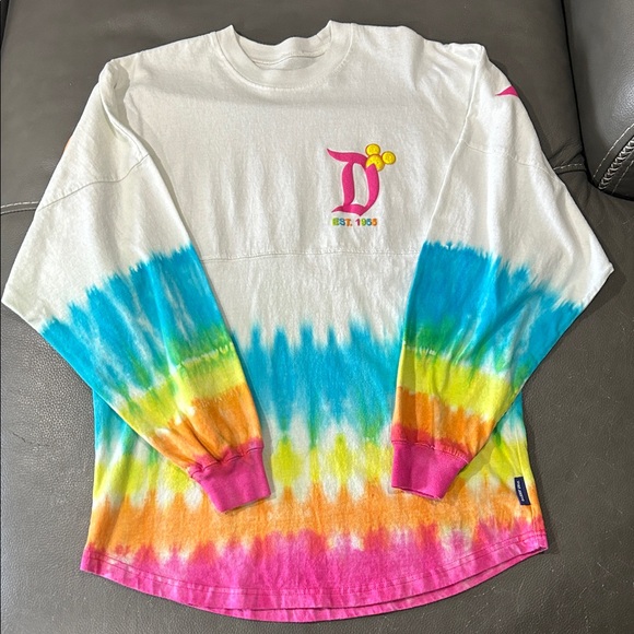 SPIRIT JERSEY Tops - Disney Women's Tie-Dye Sweatshirt, size XS/S